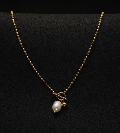 Voile de Nuit Necklace