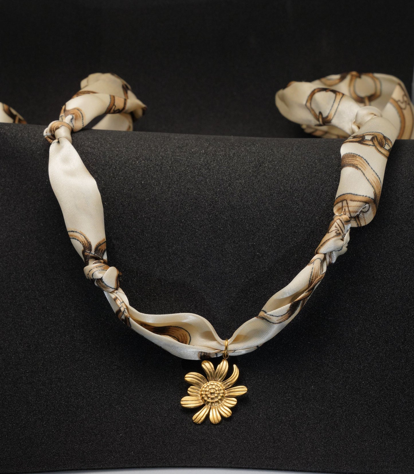 Lumière Céleste Necklace