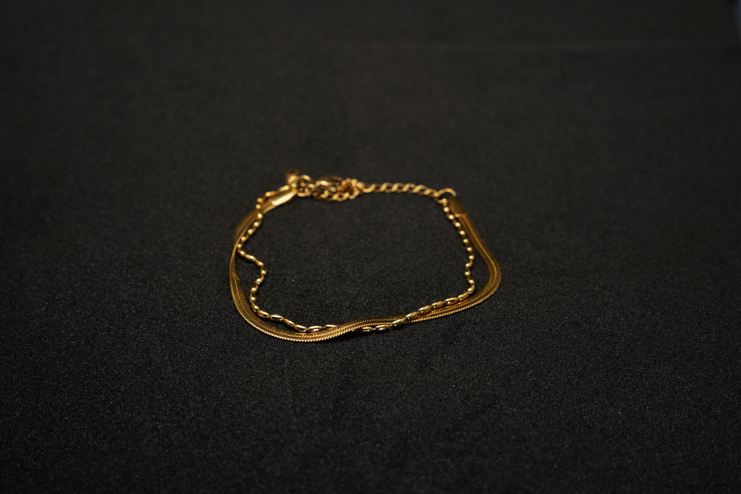Lumière Dorée Cuff